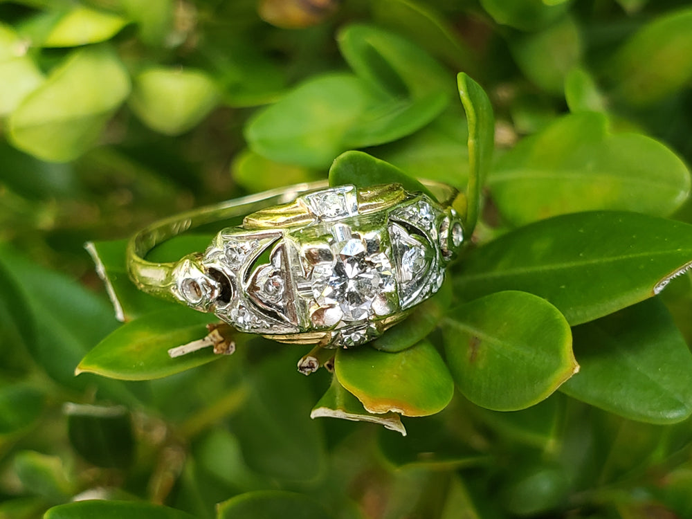 Gorgeous Art Deco Engagement Ring / Diamond Engagement Ring
