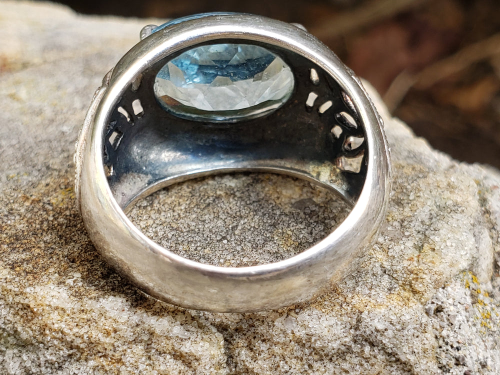 Blue Topaz and solid sterling silver ring / Statement blue topaz ring / December birthstone ring
