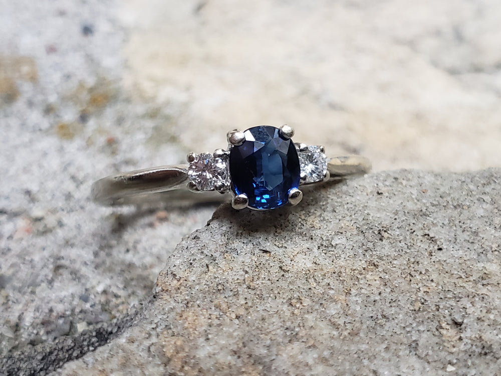 Sapphire and Diamond Ring / Sapphire Engegement Ring / September Birthstone Ring