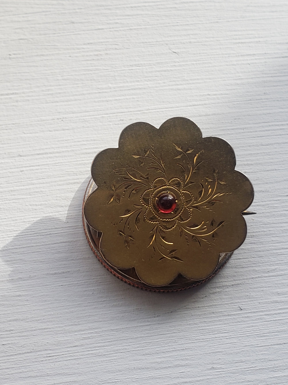 Engraved Garnet Gold Filled Brooch / Victorian Engraved Floral Brooch / Foil Backed Garnet Brooch