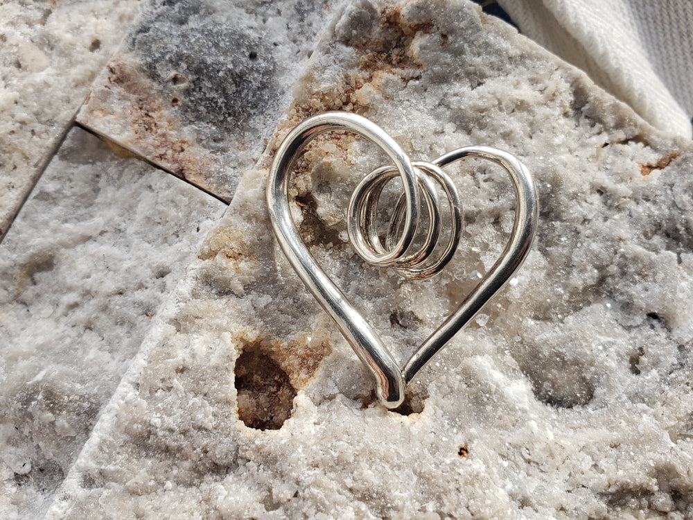 Birks and Joannie Rochette "I Heart Mom" Pendant / Sterling Silver Birks Pendant