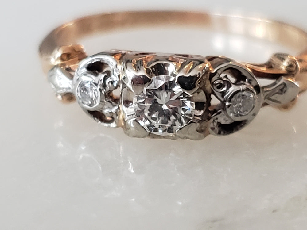 Vintage Diamond Engagement Ring / Diamond Three Stone Vintage Deco Engagement Ring