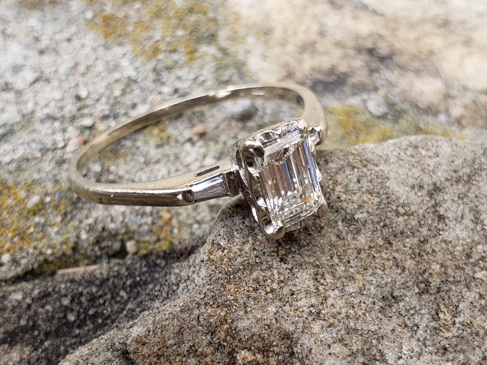 Emerald Cut Diamond Engagement Ring / 0.81 ct Diamond Engagement Ring / Emerald and Baguette Diamond Engagement Ring
