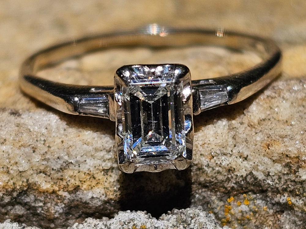 Emerald Cut Diamond Engagement Ring / 0.81 ct Diamond Engagement Ring / Emerald and Baguette Diamond Engagement Ring