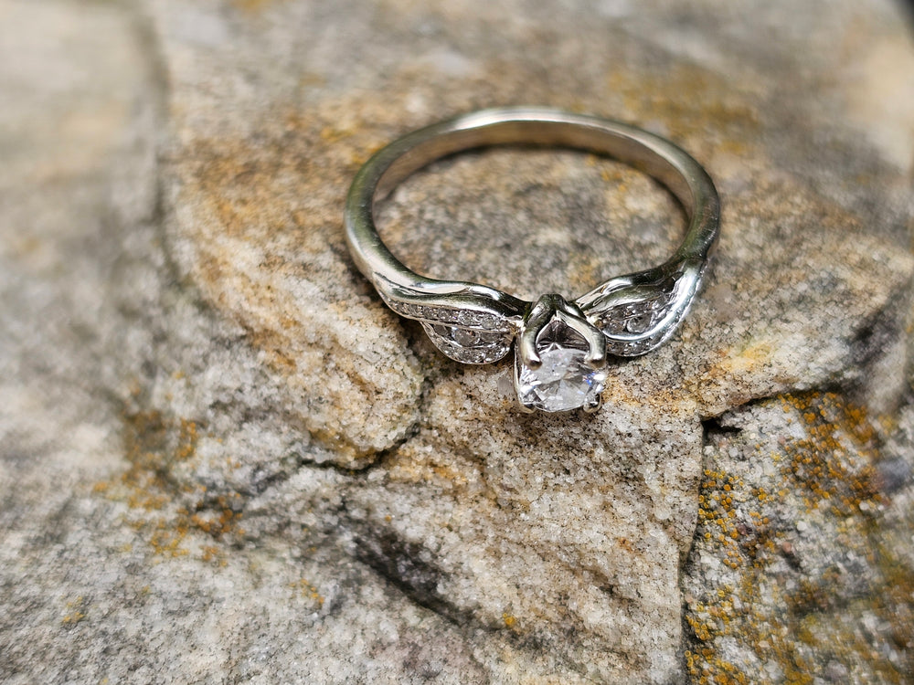 Diamond Engagement Ring / 0.5 ct Engagement Ring / 14 K White Gold Diamond Ring