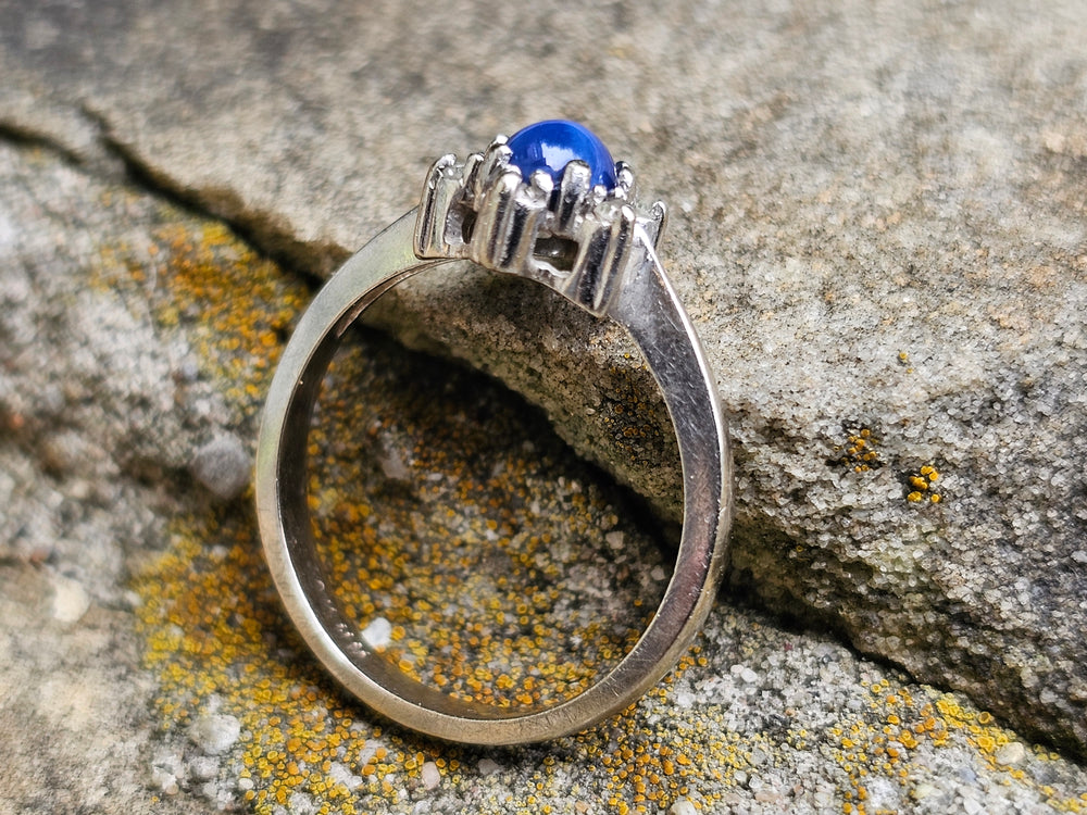 Vintage Lindy Star Sapphire Ring / 1950s Vintage Blue Star Sapphire / Synthetic Star Sapphire Ring / Synthetic Sapphire
