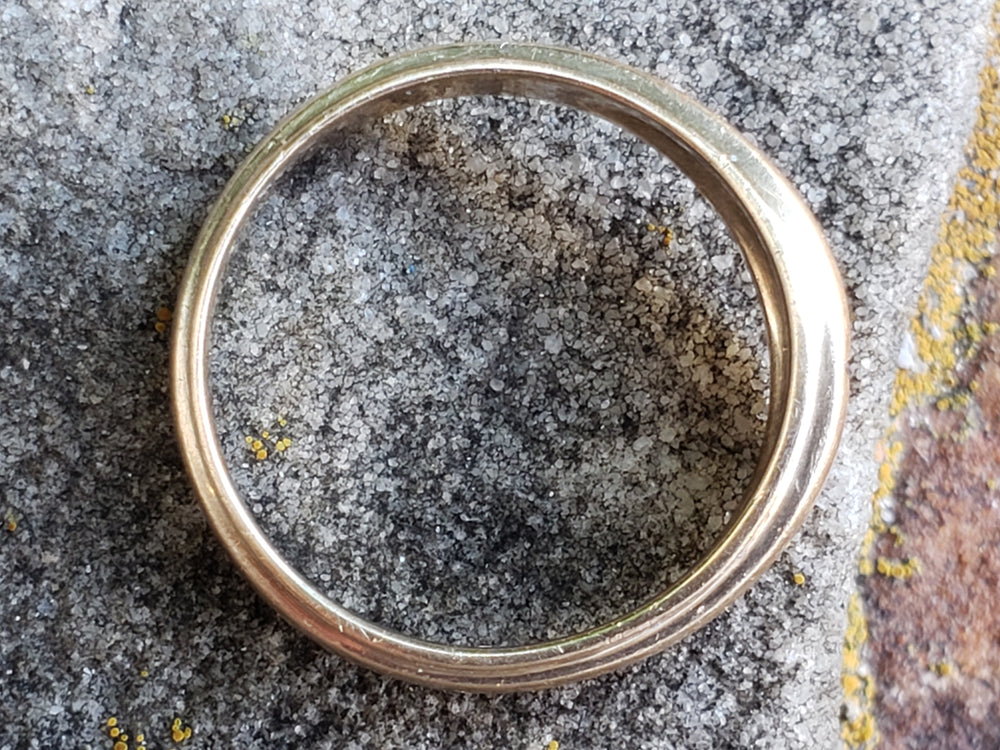 Diamond Wedding Band / Diamond Stacking Band / Diamond Wedding Ring