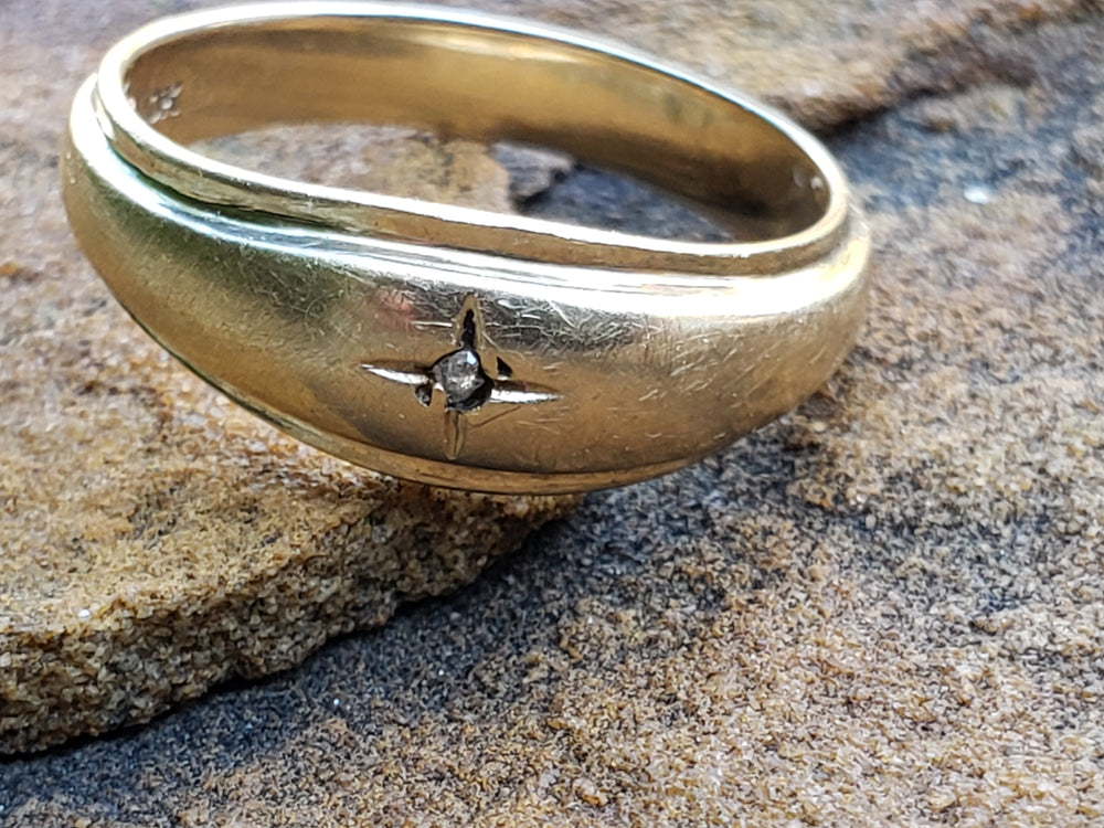 Diamond Wedding Band / Diamond Stacking Band / Diamond Wedding Ring