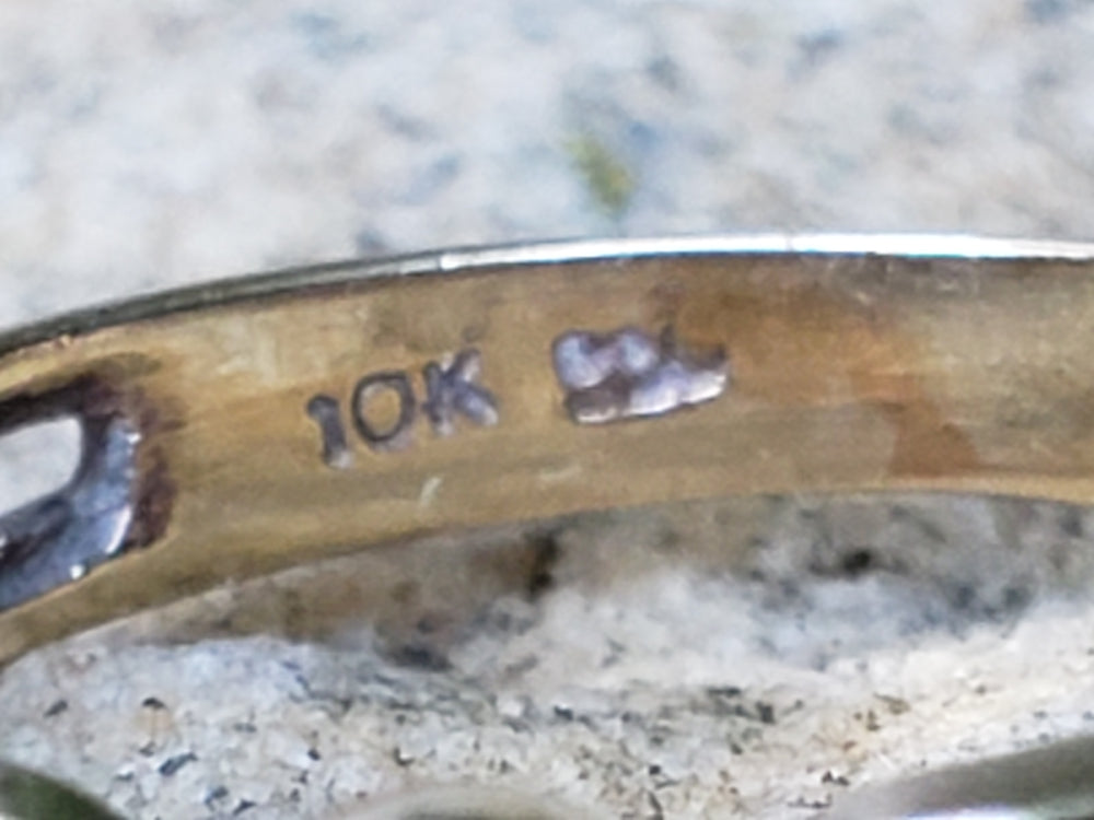 Cabochon Blue Sapphire and Diamond Ring / Sapphire and Diamond Ring / September Birthstone Ring