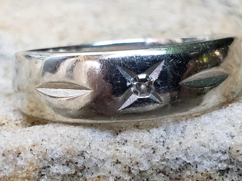 Diamond Wedding Band / Diamond Stacking Band / Diamond Wedding Ring / Star Set Diamond / Signed SIFFARI jewellery