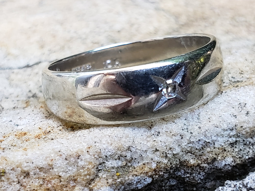 Diamond Wedding Band / Diamond Stacking Band / Diamond Wedding Ring / Star Set Diamond / Signed SIFFARI jewellery