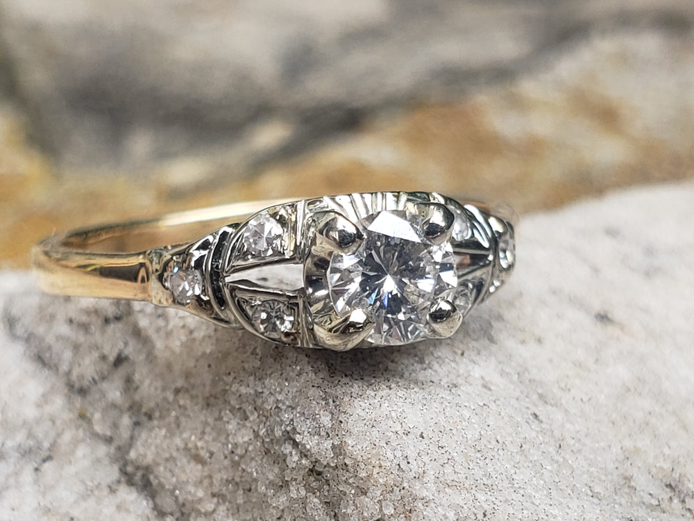 Art Deco Engagement Ring / Stunning Vintage Engagement Ring / Diamond Solitaire Ring