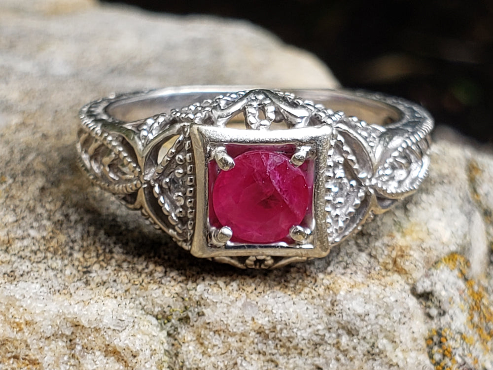 Ruby Engagement Ring / Vintage Inspired Ruby Ring / July Birthstone