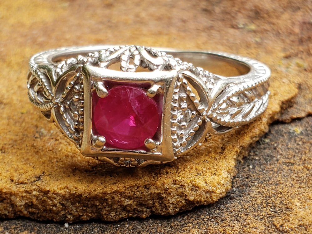 Ruby Engagement Ring / Vintage Inspired Ruby Ring / July Birthstone