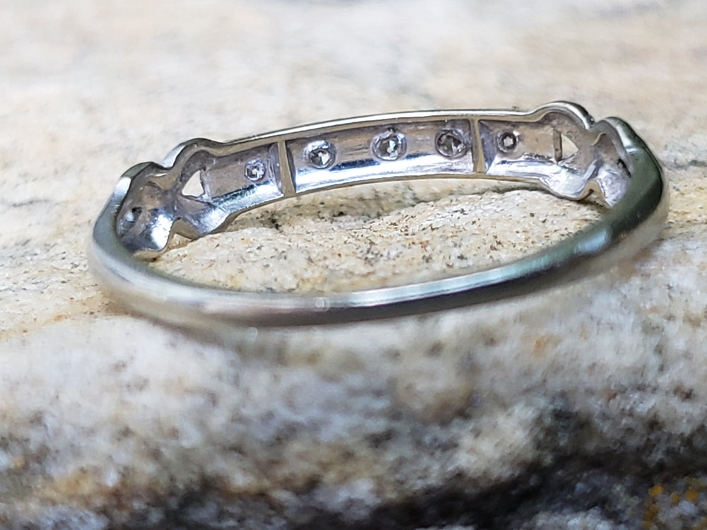 Art Deco Wedding Band circa 1930s / Diamond Wedding Band 18K White Gold / Five Stone Diamond Wedding Ring