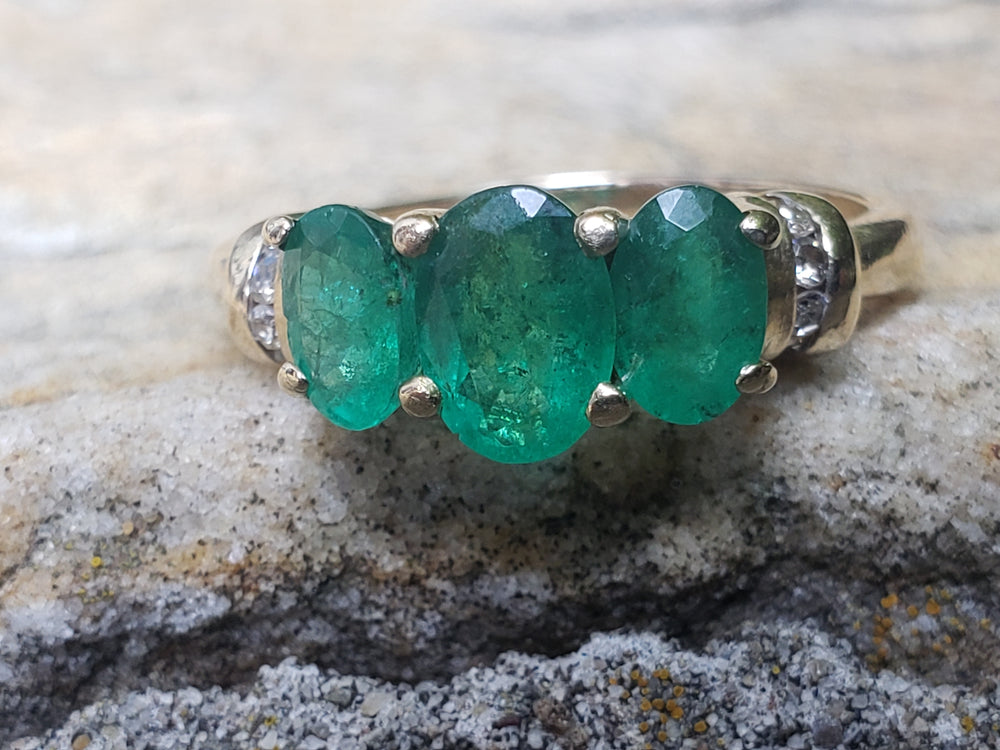 Past Present and Future Emerald Ring / May Birthstone / Emerald and Diamond Ring