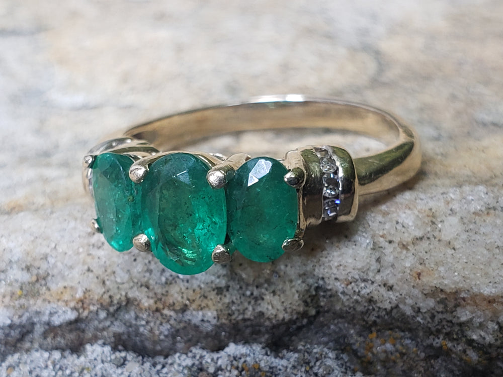 Past Present and Future Emerald Ring / May Birthstone / Emerald and Diamond Ring