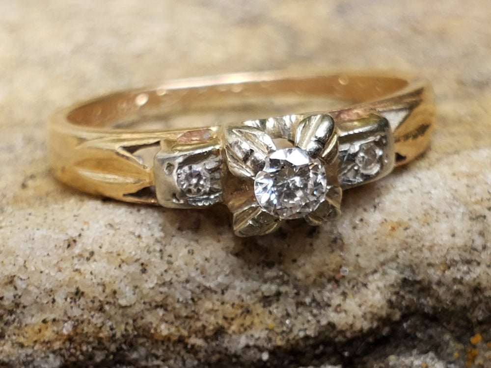 Illusion set engagement ring / Vintage 1940s Engagement Ring / Two Tone Engagement Ring