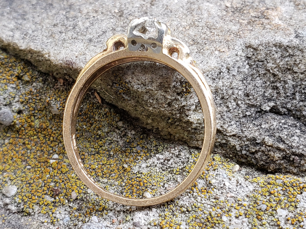 Illusion set engagement ring / Vintage 1940s Engagement Ring / Two Tone Engagement Ring