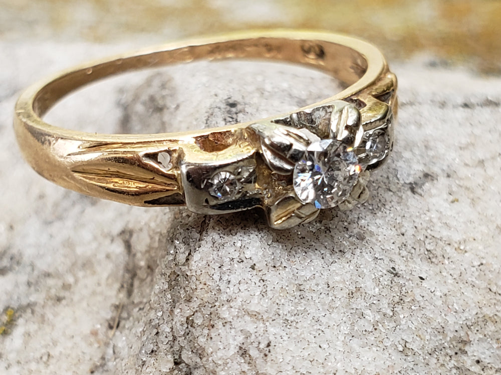 Illusion set engagement ring / Vintage 1940s Engagement Ring / Two Tone Engagement Ring