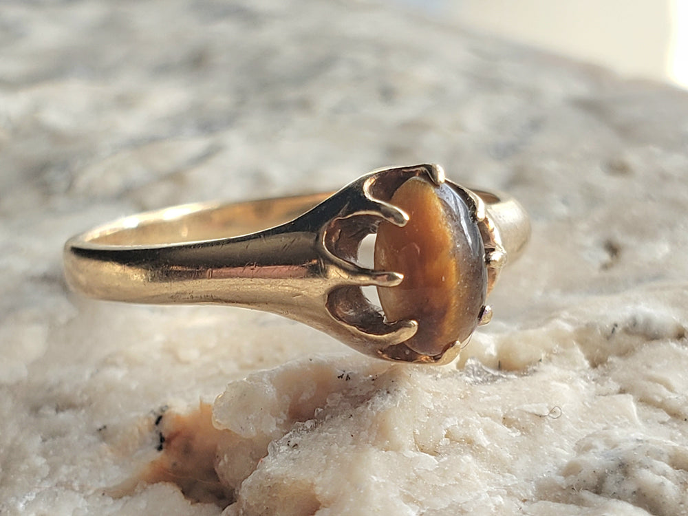 Tiger's Eye Belcher Set Ring / Tiger's Eye Pinky Ring