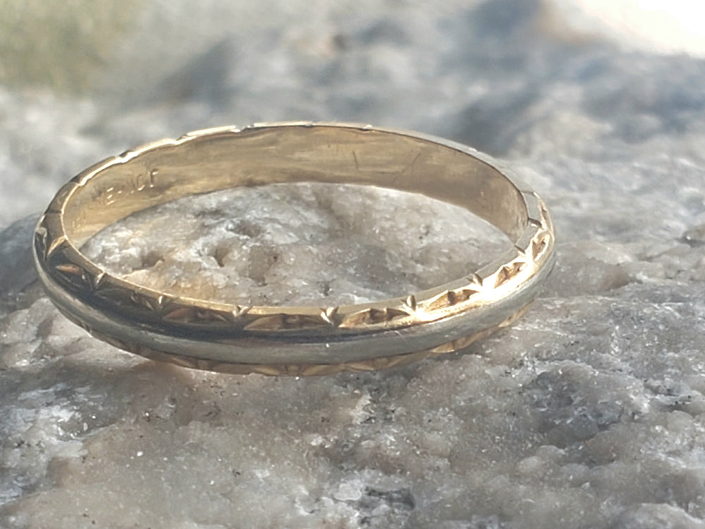 Two-Tone Yellow and White Gold Band / Forget-me-Not Wedding band / Stacking band