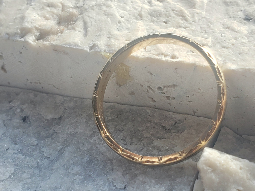 Two-Tone Yellow and White Gold Band / Forget-me-Not Wedding band / Stacking band