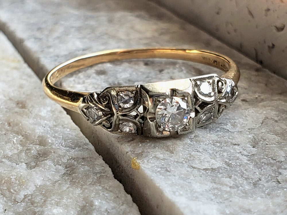 Art Deco Engagement Ring / Vintage Engagement Ring