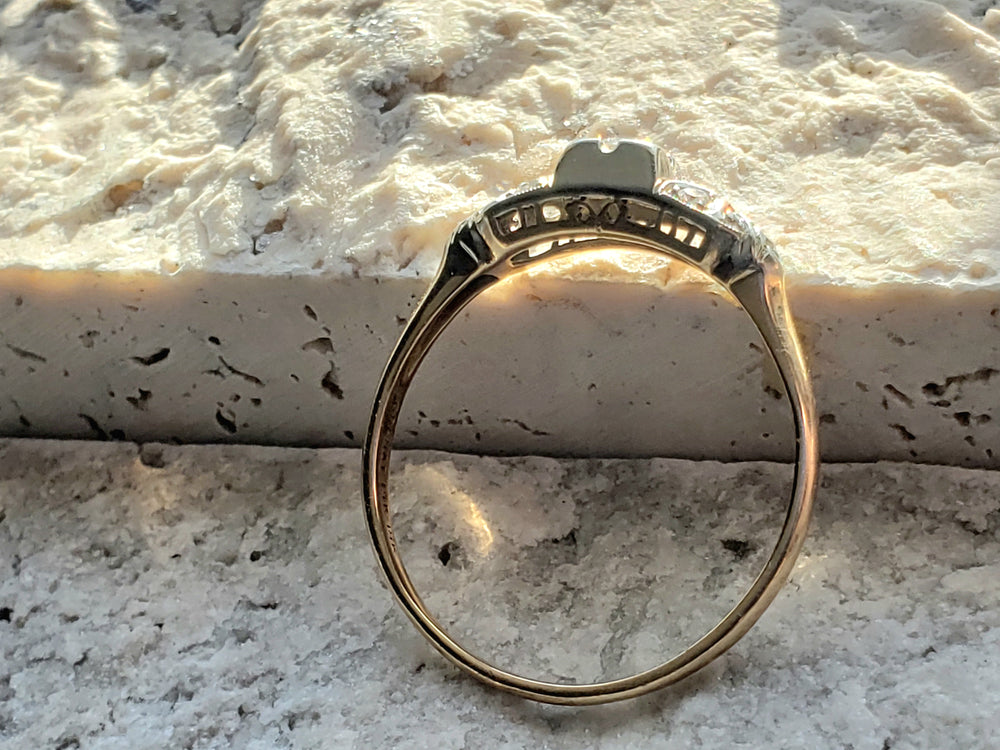 Art Deco Engagement Ring / Vintage Engagement Ring