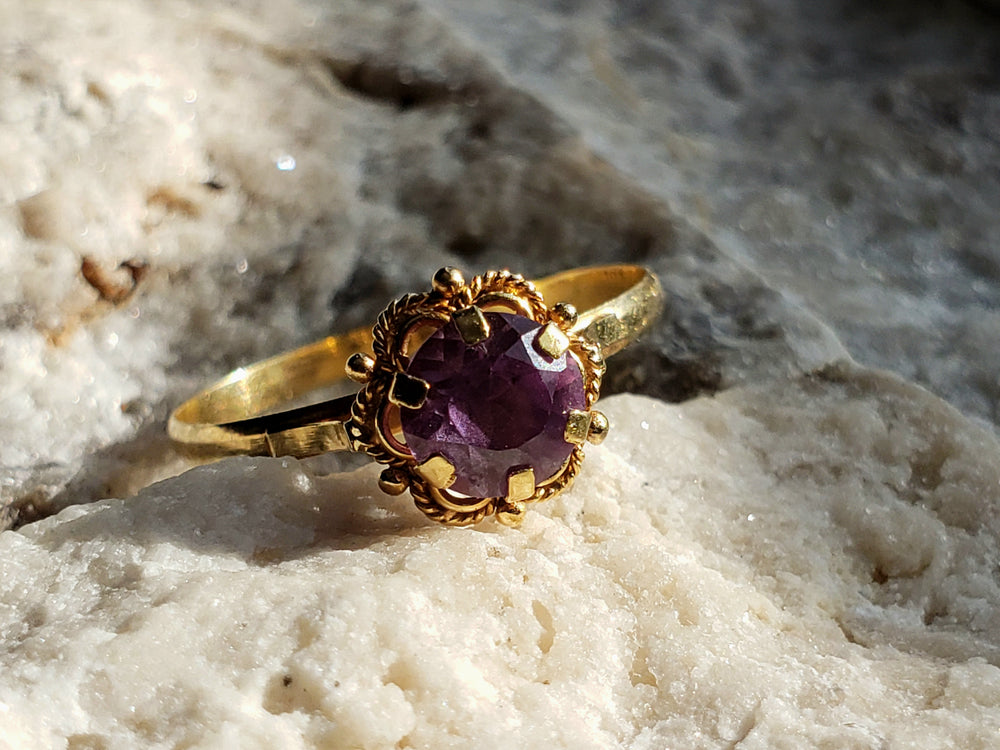 Synthetic Spinel Birthstone Ring / Solitaire Spinel Ring