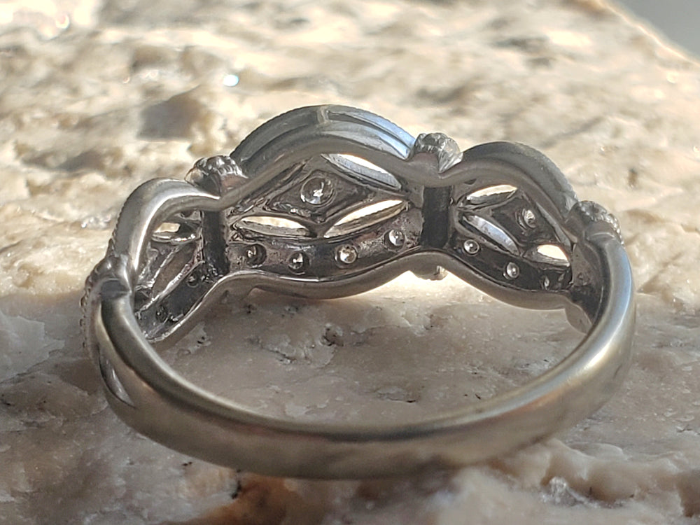 Filigree Diamond Band / Diamond Anniversary Band