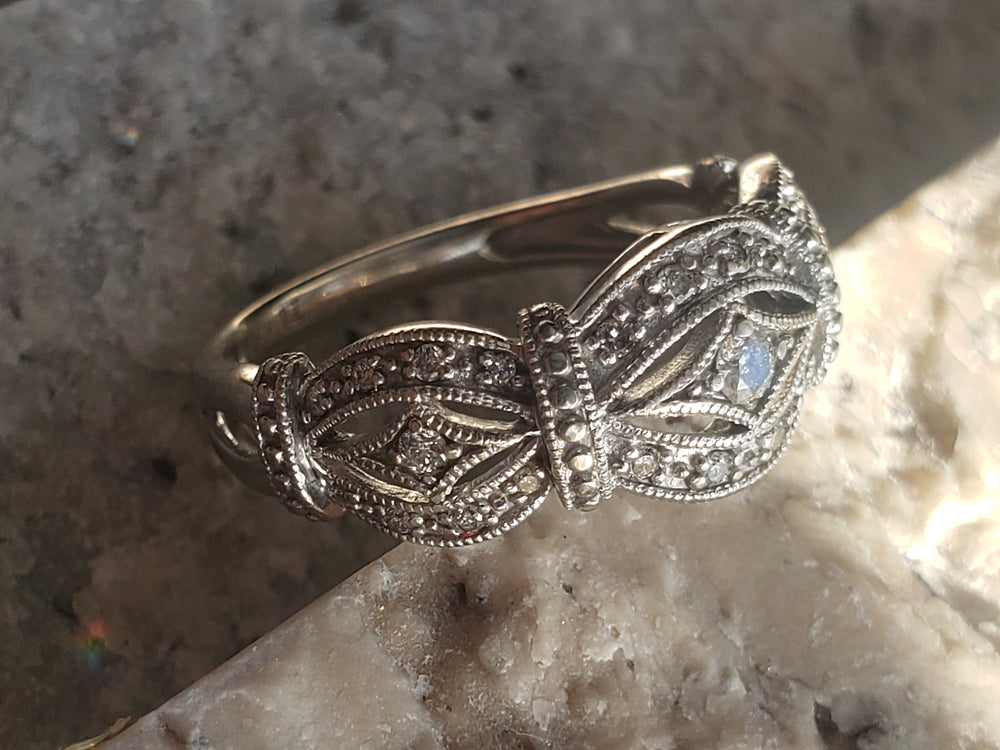 Filigree Diamond Band / Diamond Anniversary Band
