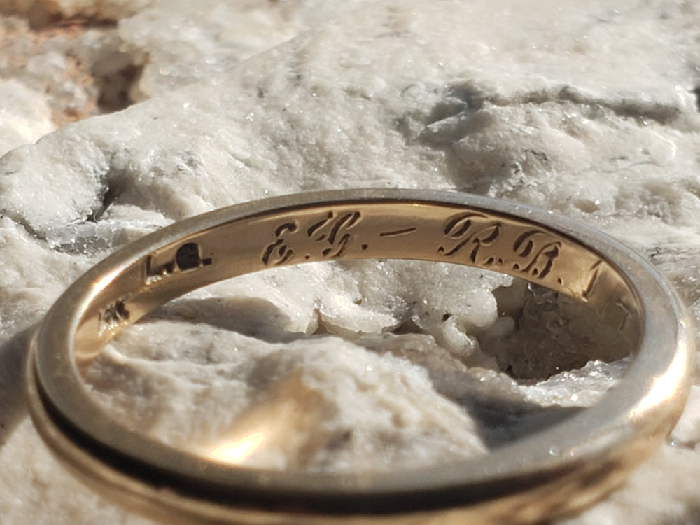 14K Yellow Gold Wedding Band circa 1920s