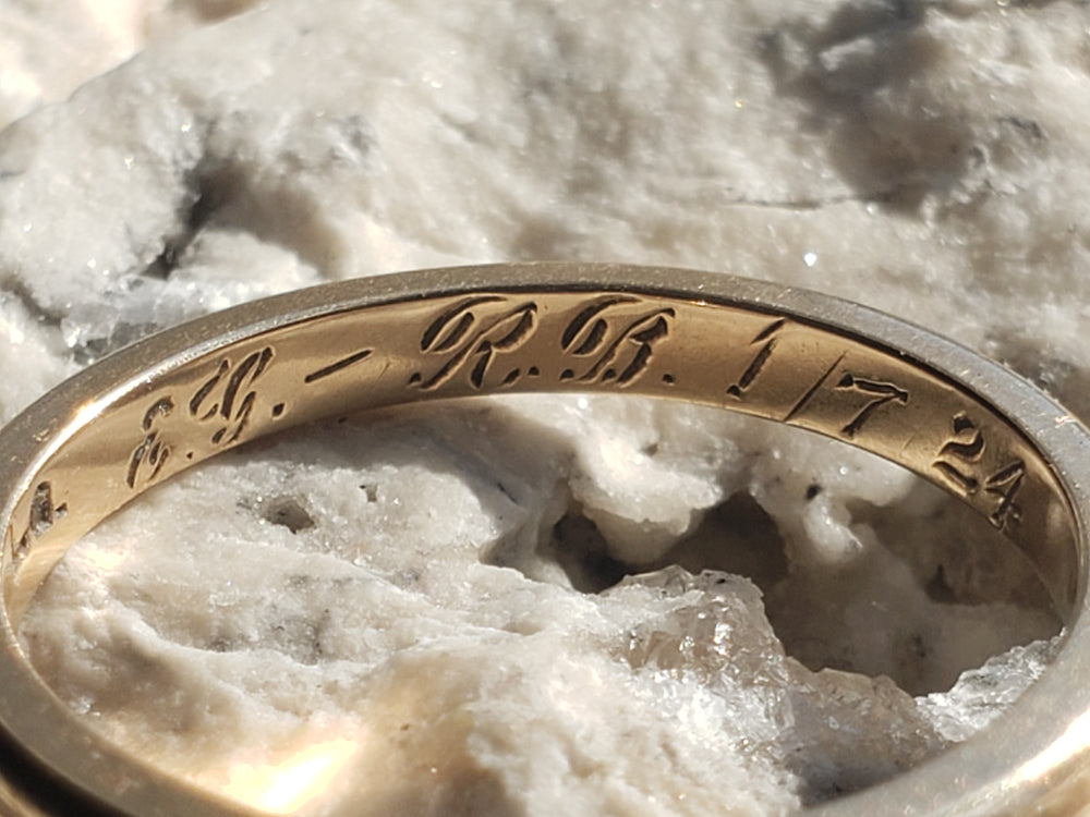 14K Yellow Gold Wedding Band circa 1920s