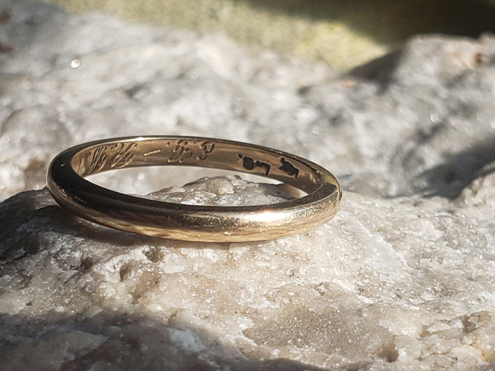 14K Yellow Gold Wedding Band circa 1920s