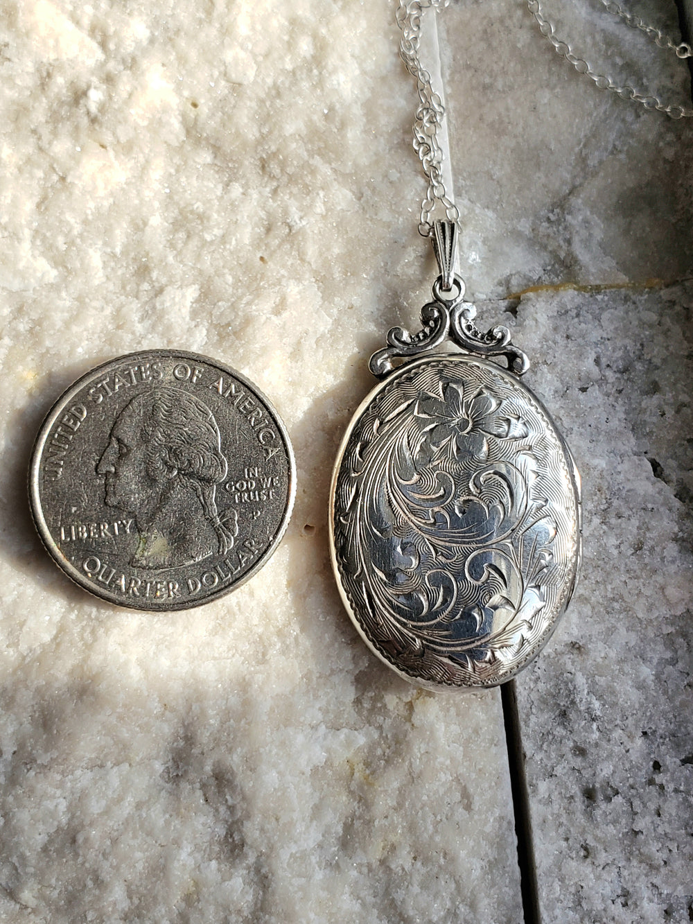 Engraved Silver Locket with Photos / ICM Engraved Locket / Floral Locket