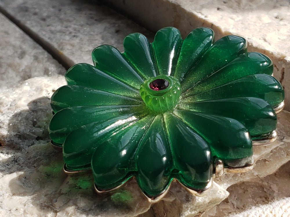 1960s Retro vintage green molded glass flower brooch