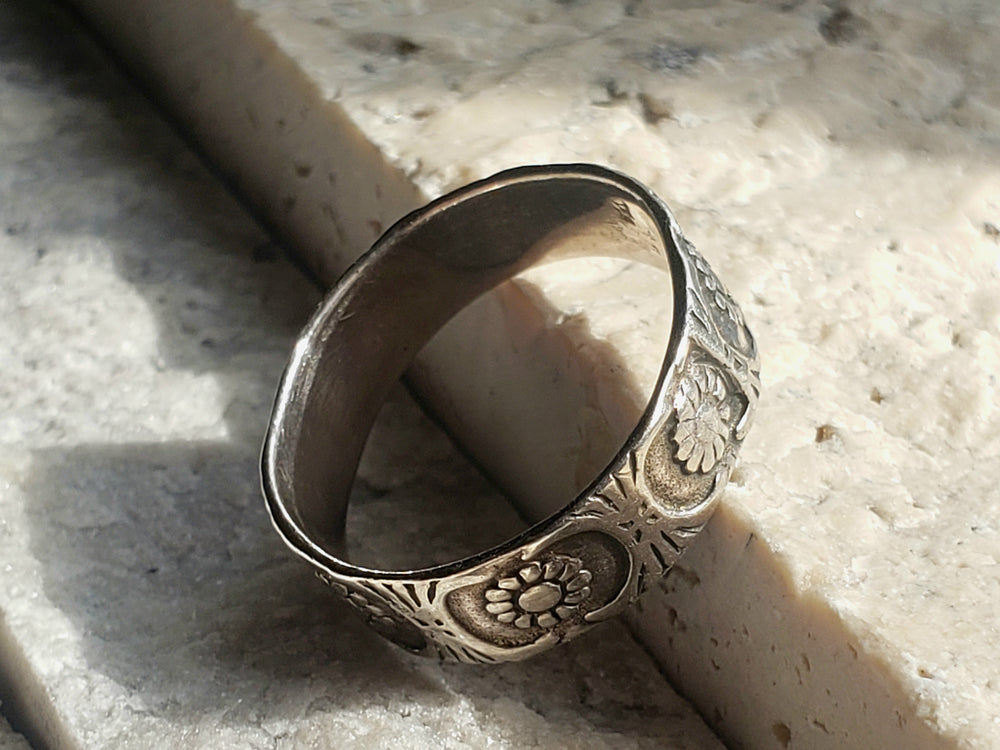 Silver patterned band / Daisy  floral band / Silver Wide Band