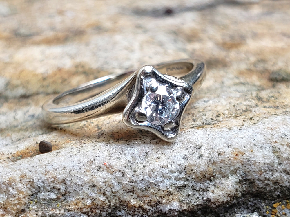 Astral Set Diamond Engagement Ring / 0.25 ct Diamond Engagement Ring