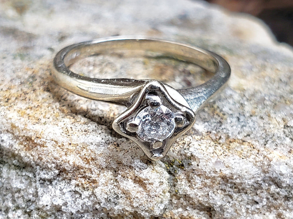 Astral Set Diamond Engagement Ring / 0.25 ct Diamond Engagement Ring