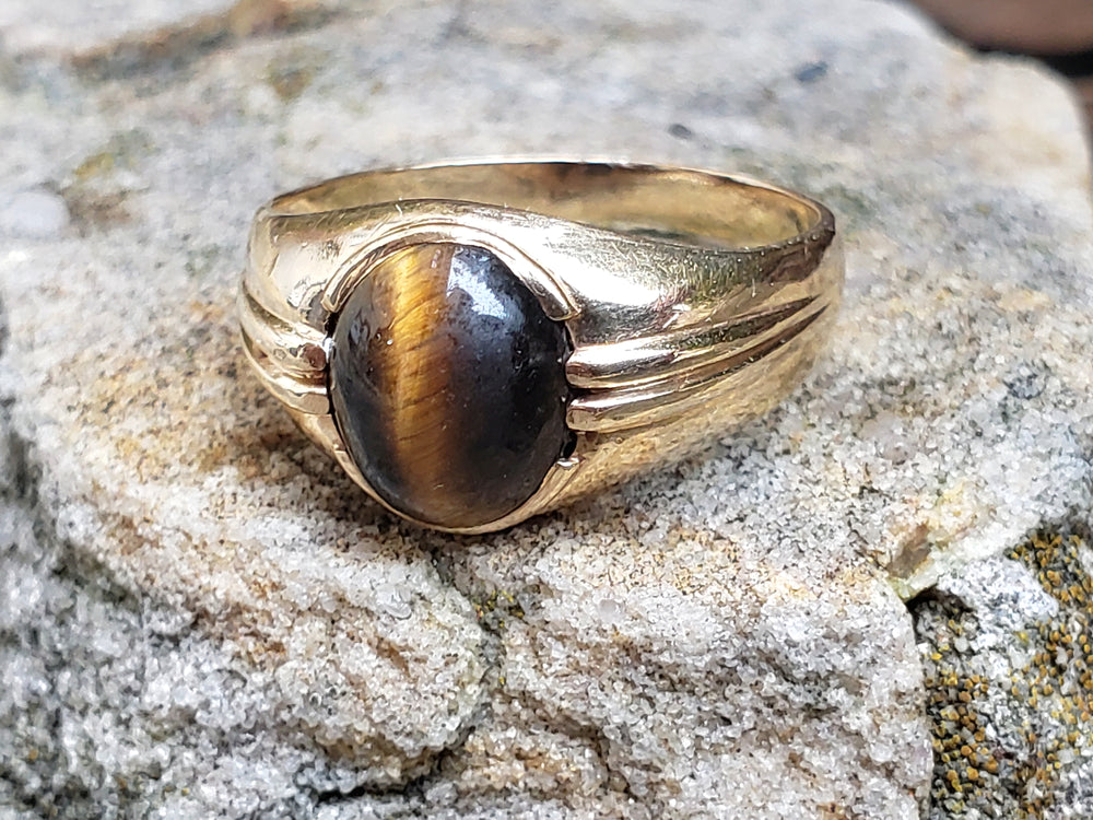 Tigers eye signet ring / Tiger's eye Ring / Cats Eye Ring