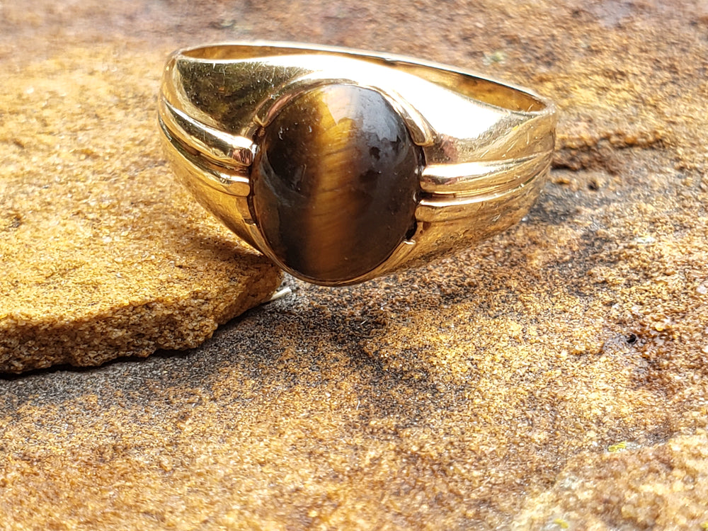 Tigers eye signet ring / Tiger's eye Ring / Cats Eye Ring
