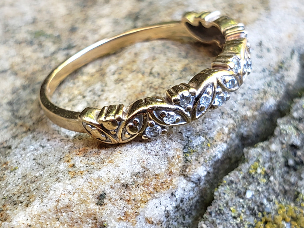 Diamond Semi-Eternity Band / Floral Leaves Band / Diamond Ring