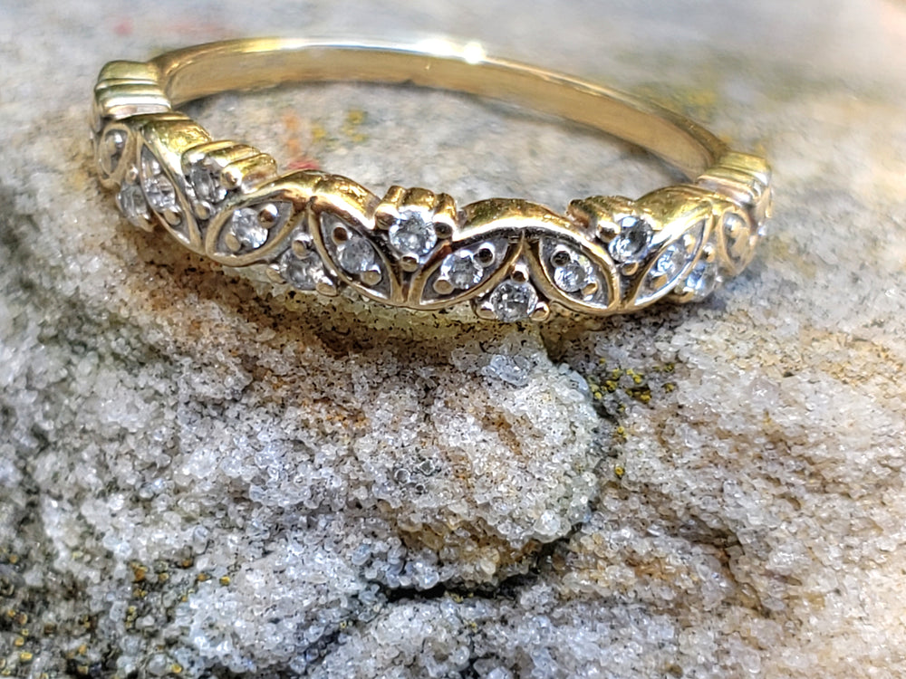 Diamond Semi-Eternity Band / Floral Leaves Band / Diamond Ring