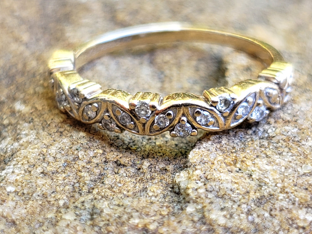Diamond Semi-Eternity Band / Floral Leaves Band / Diamond Ring