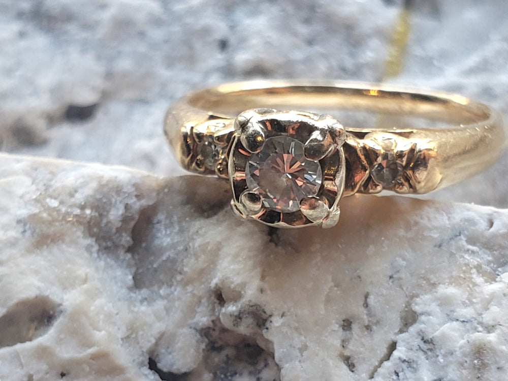 Vintage Diamond Engagement Ring / Three Stone Diamond Engagement Ring