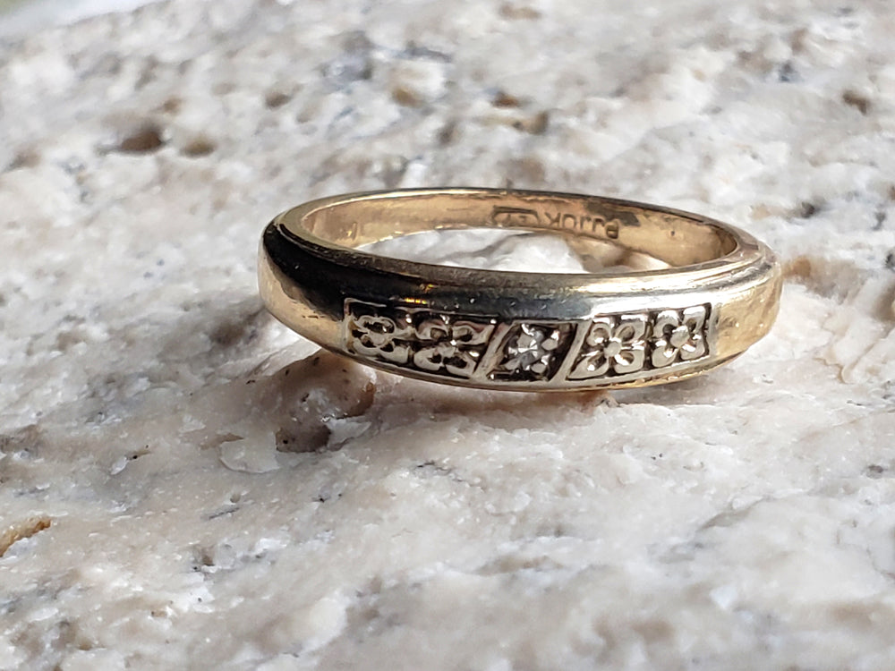 Forget Me Not Wedding Band / Vintage Wedding Ring