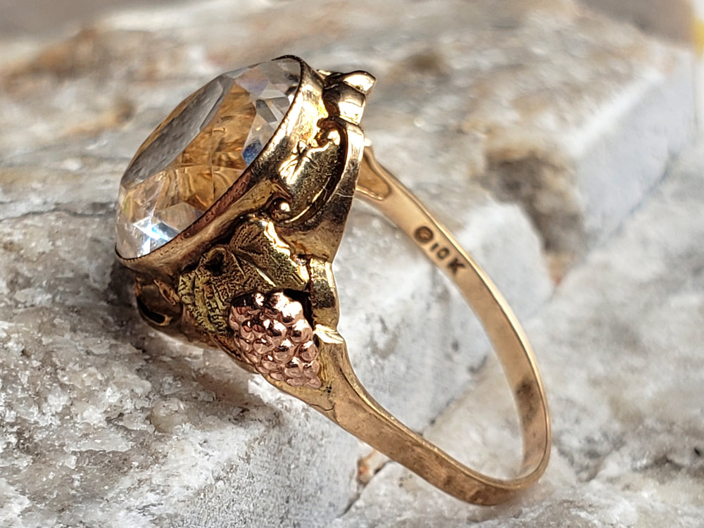 Rock Crystal Ring set in tri-colour gold / Black Hills Gold Ring