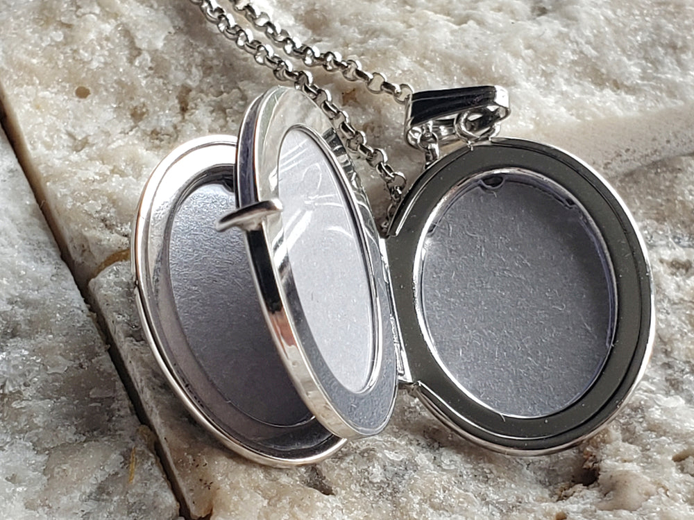 Four Picture Silver Locket / Marathon Locket