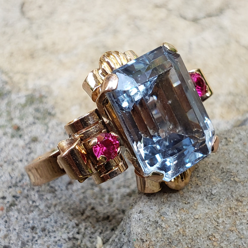 1940s Retro Spinel Ring / Vintage 1940s Gold and Spinel Ring